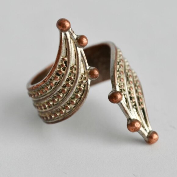 Vintage Adjustable Silver Wrap Ring - Picture 1 of 3